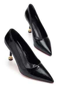 Ketrin Stiletto Rugan Ayakkabı